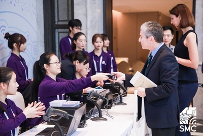 點(diǎn)贊！華南理工大學(xué)廣州學(xué)院志愿者助力2019第二屆國(guó)際汽車(chē)智能共享出行大會(huì)會(huì)務(wù)服務(wù)